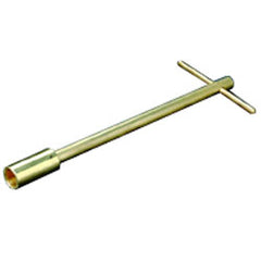 Leviton 16CLM-U 16 & 18 Series Com-A-Long Assembly Tool for Female Plug