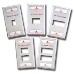 Siemon MX-FP-S-01-SS-L Single Gang Stainless Steel Faceplate for MAX Modules with Labels & Label Holder