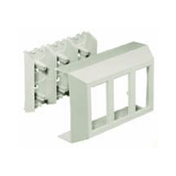 Hubbell PS3FCIB3G PS3 Super BaseTrak 3 Channel Raceway Three-Gang Full Capacity Box